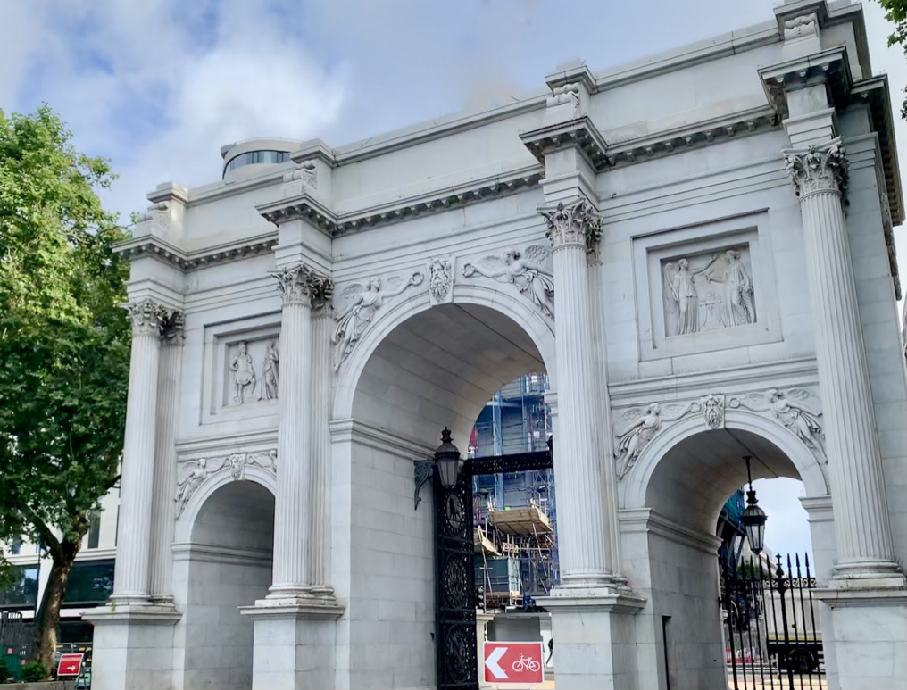 Marble Arch on the edge of Hyde Park and Oxford Street