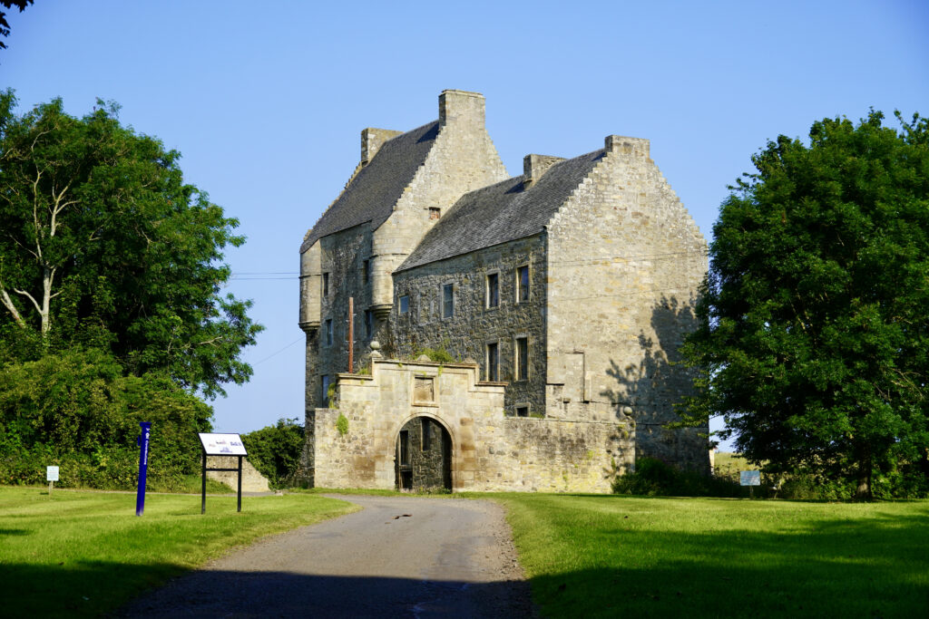 Midhope Castle, a highlight of our seven days in Scotland